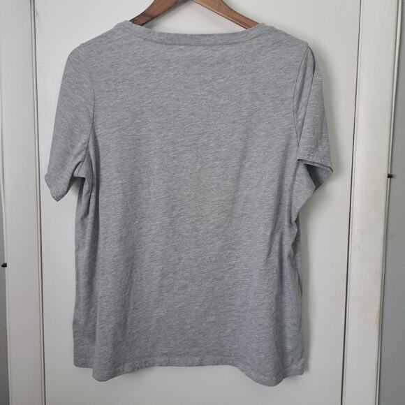 Winnie The Pooh Disney Gray Short Sleeve Women's Plus 0X T-shirt - Picture 2 of 3